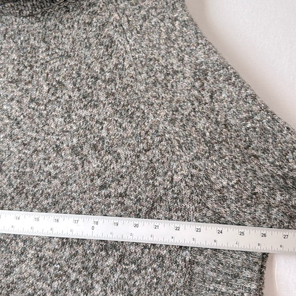 Stitchfix Poncho Sweater NWT Leo & Nicole Womens XS Grey Soft Cozy Knit Pullover - Picture 13 of 15